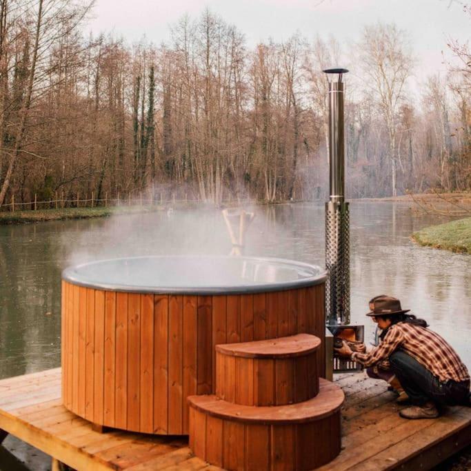 Casa Moon & Son Bain Nordique Sur Le Lac Les Croix Chemins Exterior photo